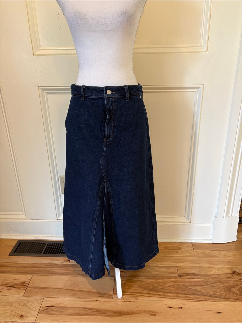 Banana Republic Dark Indigo Denim A-Line Skirt with Front Slit